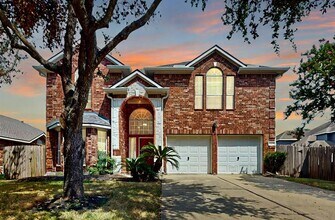 Building Photo - 16410 Bluff Springs Dr