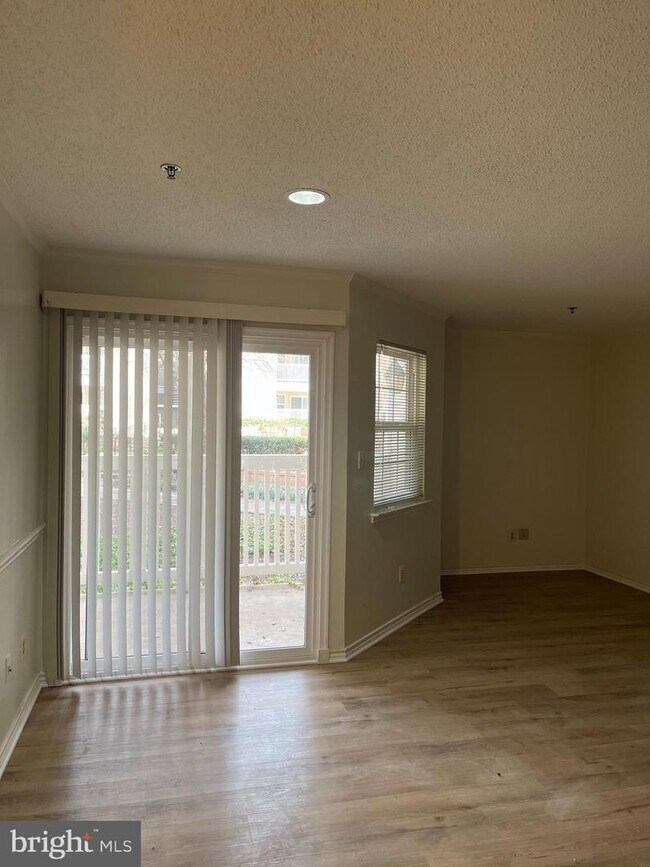 1504 Lincoln Way Unit 100, McLean, VA 22102 Room for Rent in McLean