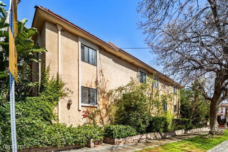 Primary Photo - 2 br, 2.5 bath Condo - 1920 Holly Drive