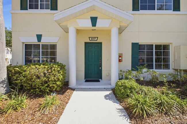 Foto del edificio - 233 Cape Harbour Loop