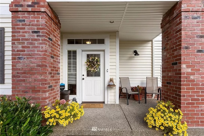 Photo - 1309 Koda Cir SE House