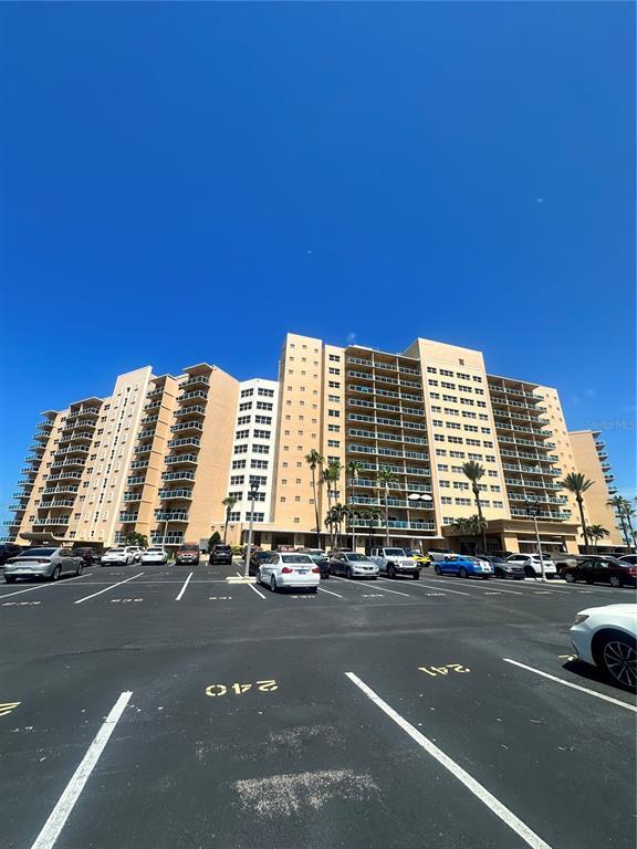 Building Photo - 880 Mandalay Ave