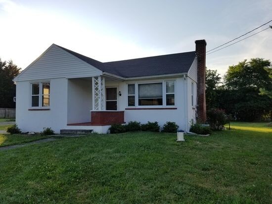 Foto del edificio - 6518 Mountaindale Rd