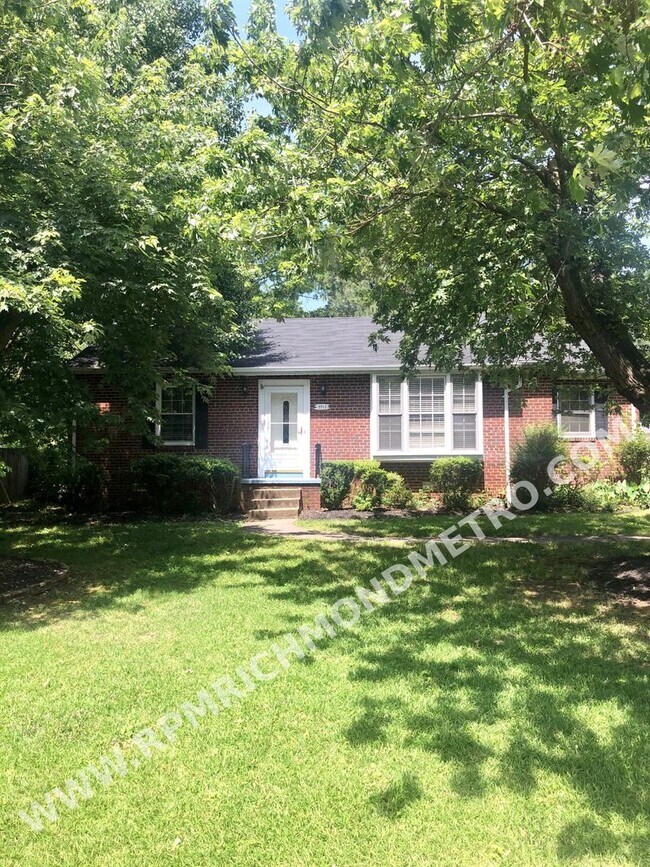 Foto del edificio - Wonderful 3 Bedroom Rancher in Chamberlayn...