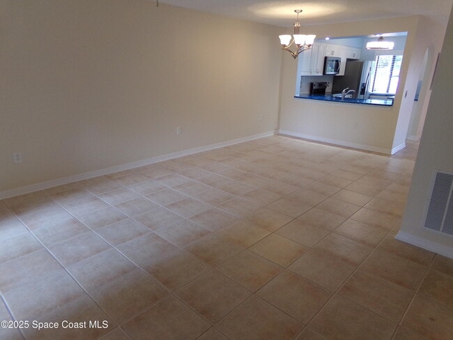 Building Photo - 155 San Juan Cir
