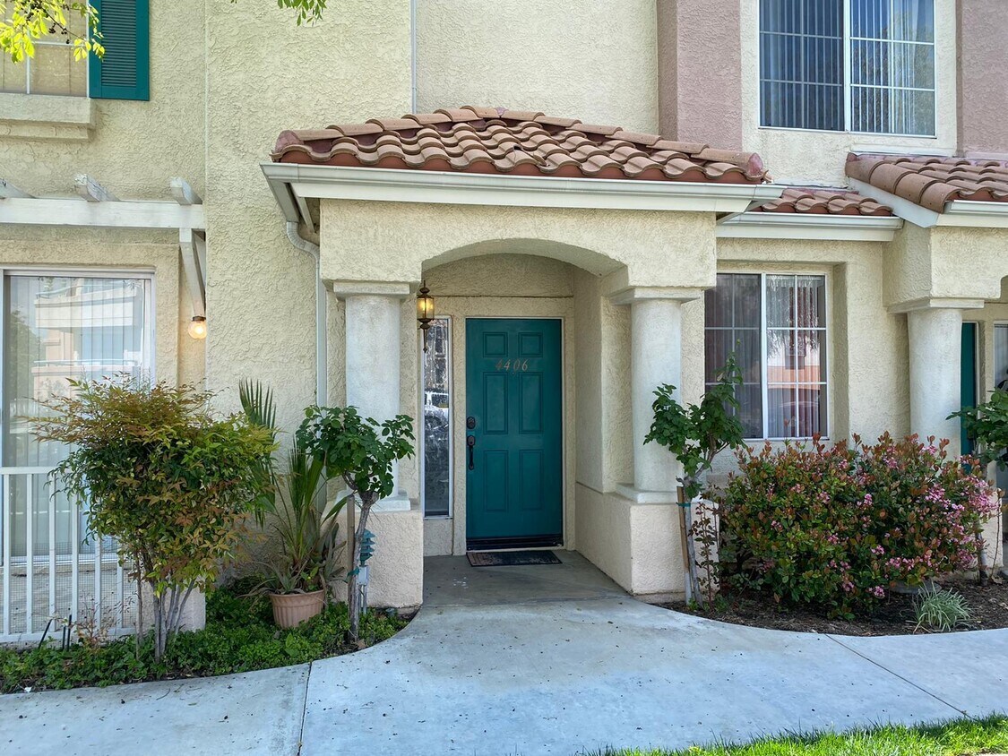 Primary Photo - 18106 Flynn Dr