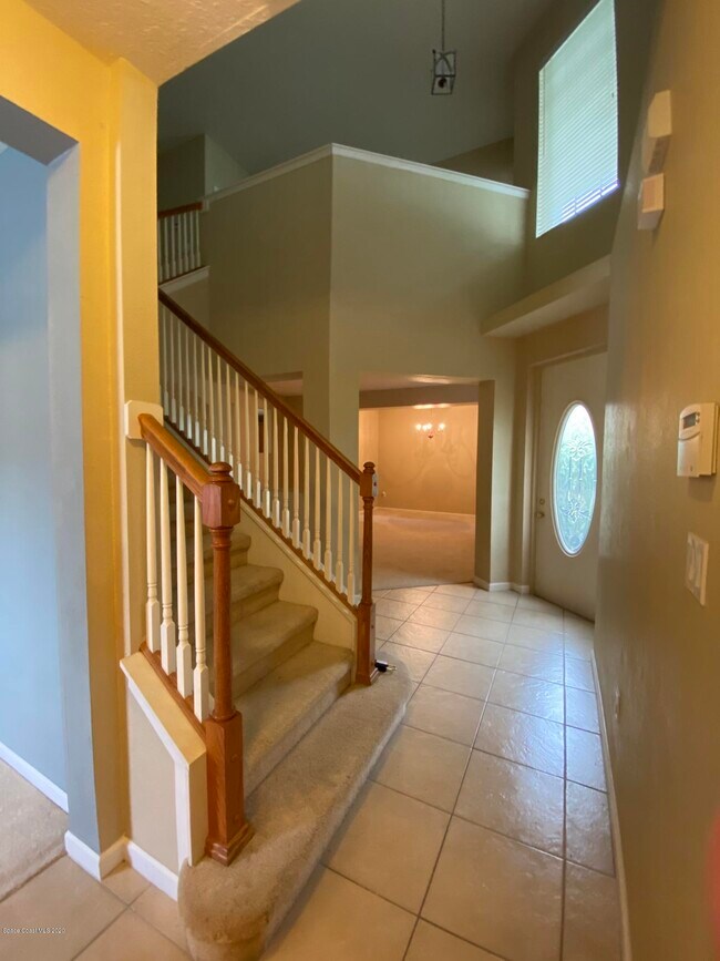 Building Photo - 5316 Enchanted Ave