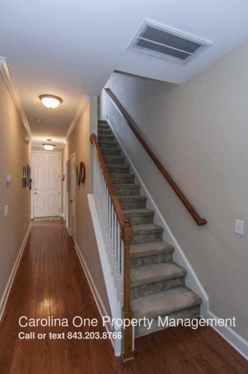 Building Photo - 2388 Kings Gate Ln