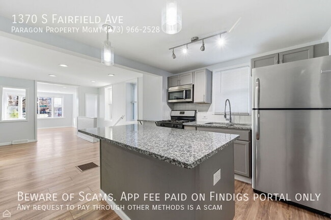 Foto del edificio - 1370 S Fairfield Ave