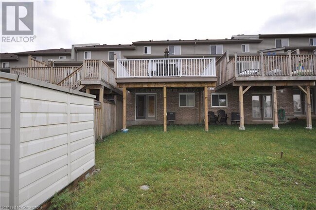 Building Photo - 294 Briarmeadow Dr
