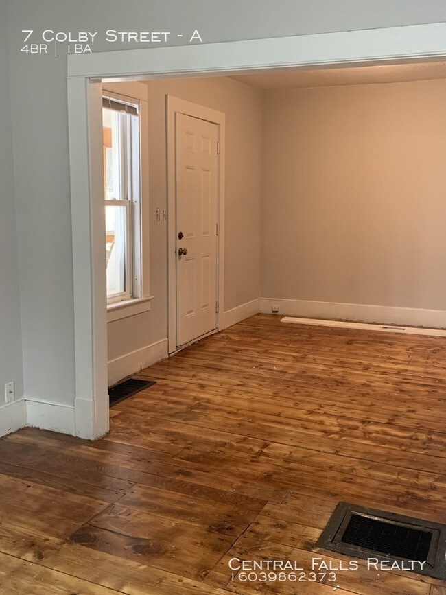 Building Photo - Newly Renovated 4 BR ! Section 8 Welcome !