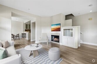 Building Photo - 100 Coral Rose