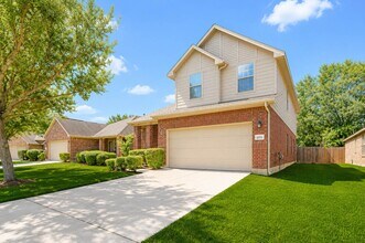 Building Photo - 10311 Whisper Bluff Dr