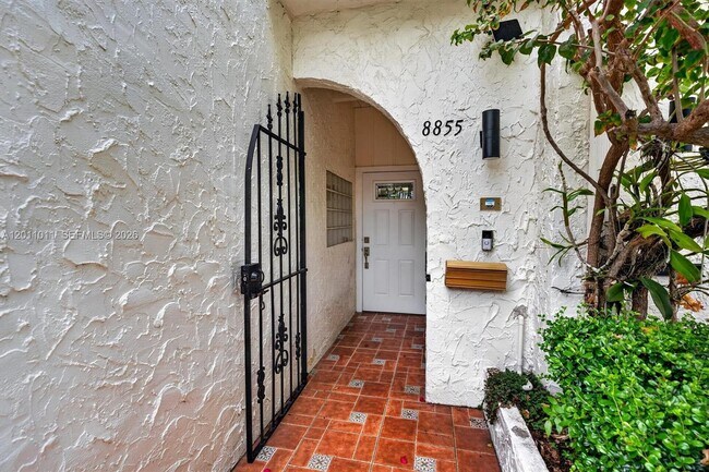 Foto del edificio - 8855 SW 62nd Terrace