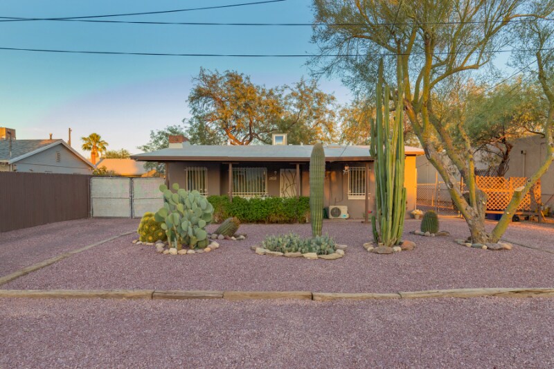 Foto principal - 2618 N Edith Blvd
