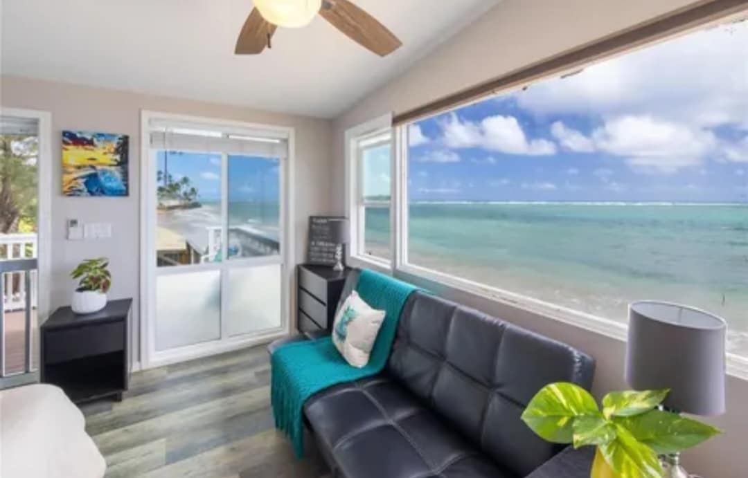 Your own oceanfront beach house surrounded by beach and ocean - 53-797 Kamehameha Hwy