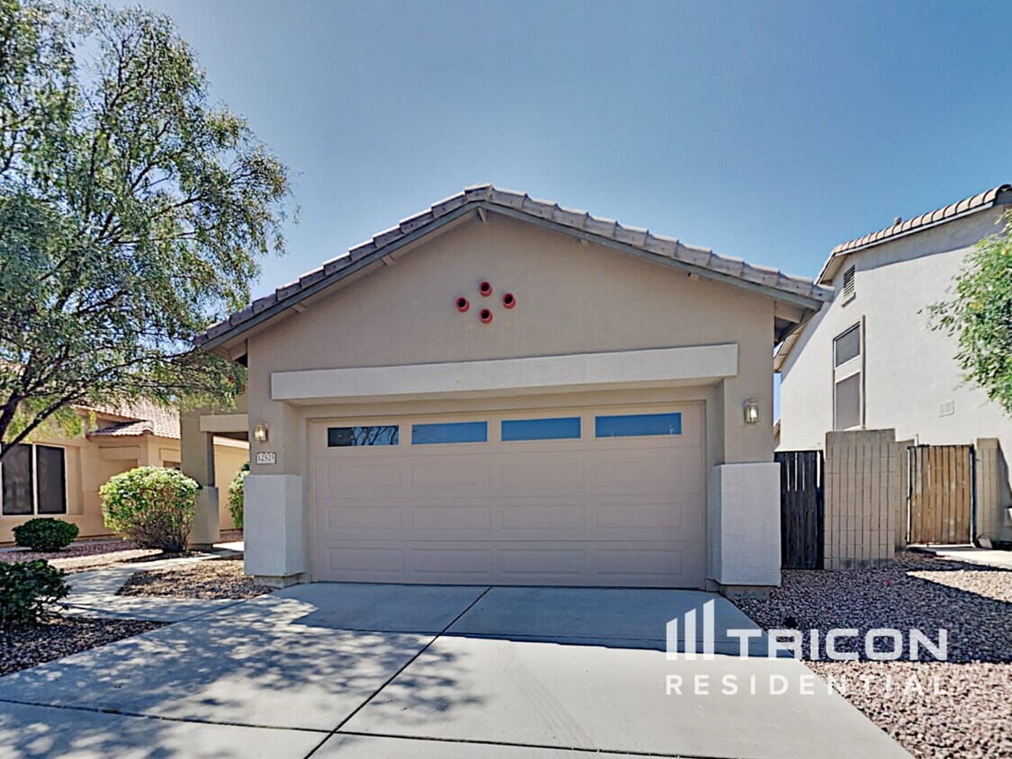 Foto principal - 12525 W Washington St
