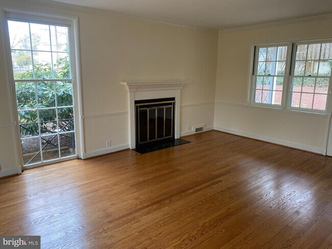 Foto del edificio - 7509 Glendale Rd
