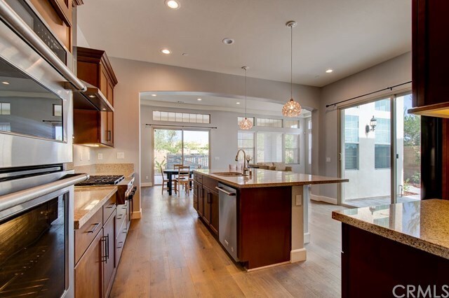 Building Photo - 101 Nickel