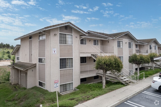 Apartamentos Ridgepoint - Ridgepoint Apartments