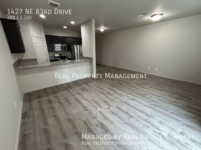 Foto del edificio - 1427 NE 83rd Dr