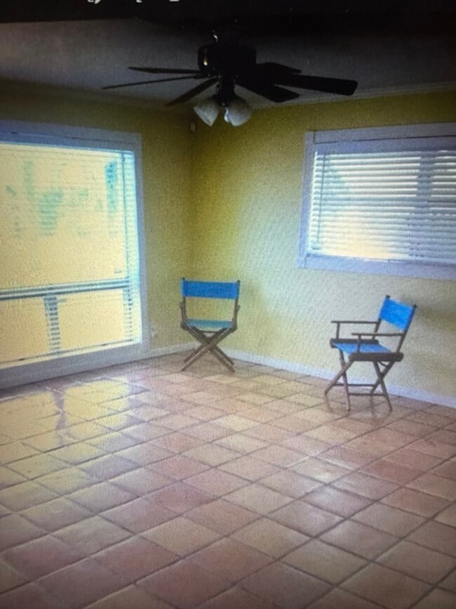 Foto del edificio - 1297 NE 34th St