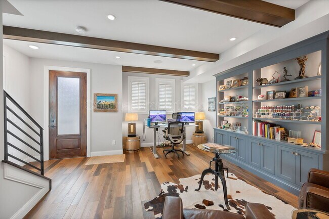 Foto del edificio - 1607 Merrimac St
