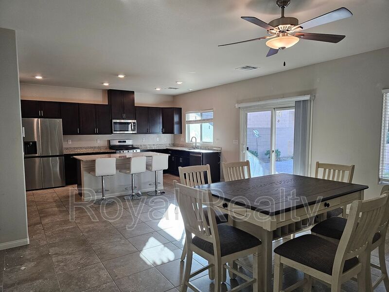 Foto principal - 1171 Twincrest Ave