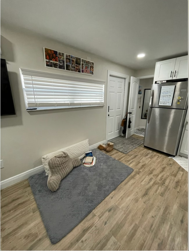 Building Photo - Glen Ave  Efficiency