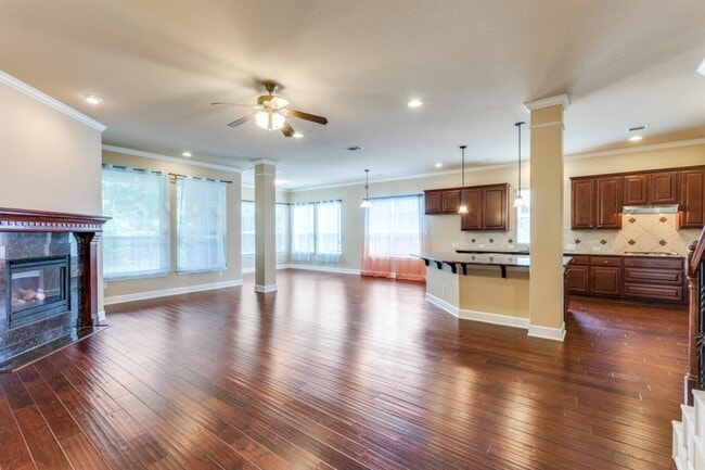 Building Photo - 413 Navigator Dr