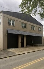 Building Photo - 414 E Lincoln Ave