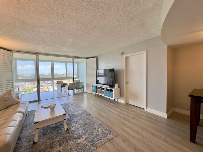 Foto del edificio - 301 Lake Shore Dr
