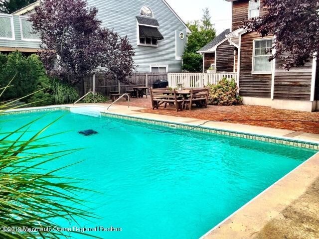 Building Photo - 213 Bridge Ave