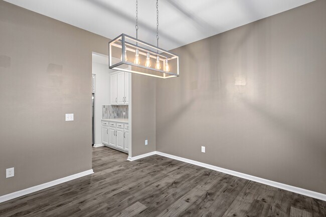 Foto del edificio - 514 Purple Finch Rd