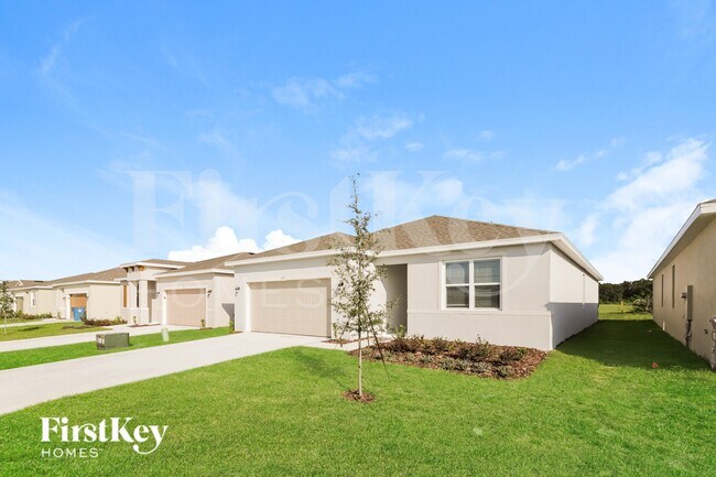 Foto del edificio - 620 Crown Rose Dr