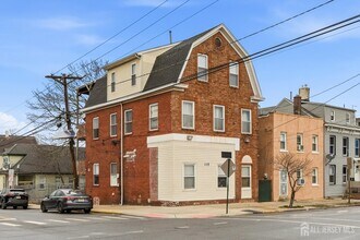 Building Photo - 115 Remsen Ave