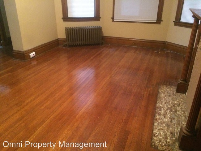 Building Photo - 1 br, 1 bath Apartment - 109 Cleveland Ave.