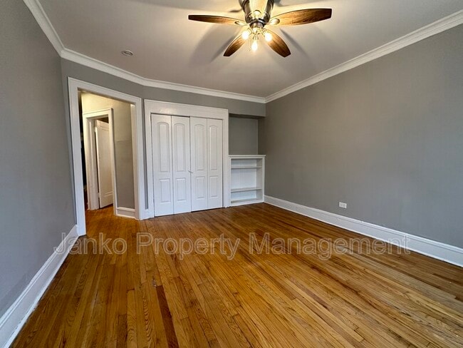 Foto del edificio - 5911 W Huron St