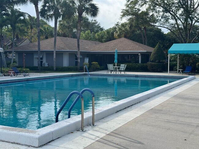 Foto del edificio - 4091 Cypress Reach Ct