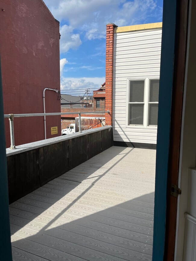 Foto del edificio - 2328-2 E Carson St