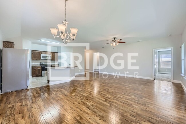 Building Photo - 15648 Gatsby Ln