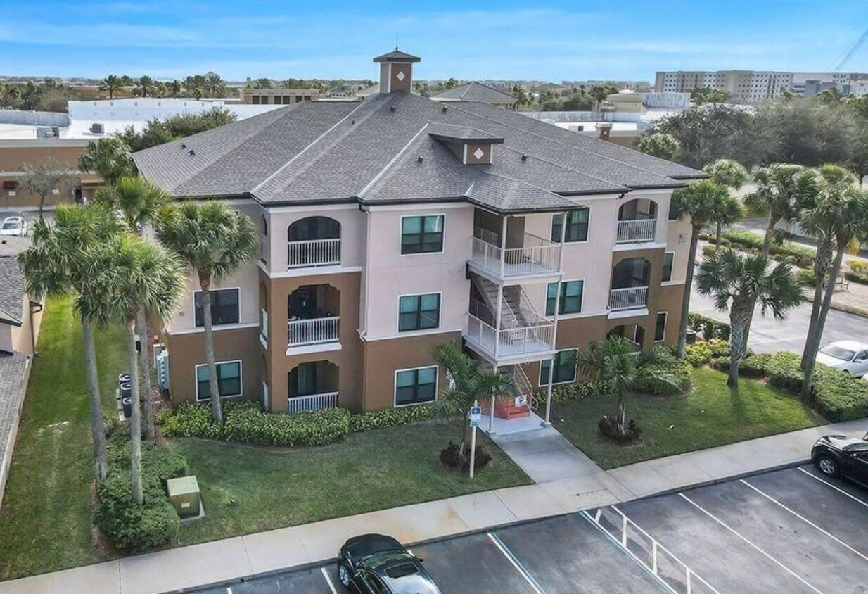 6440 Borasco Dr Unit 1501, Melbourne, FL 32940 Condo for Rent in