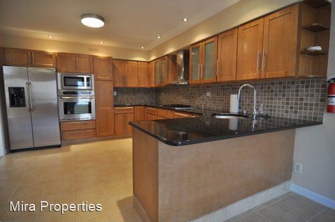 Foto del edificio - 5 br, 4 bath House - 483 Brittany Lane