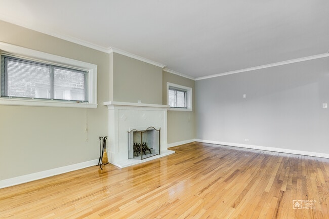 Building Photo - 918 Judson Ave