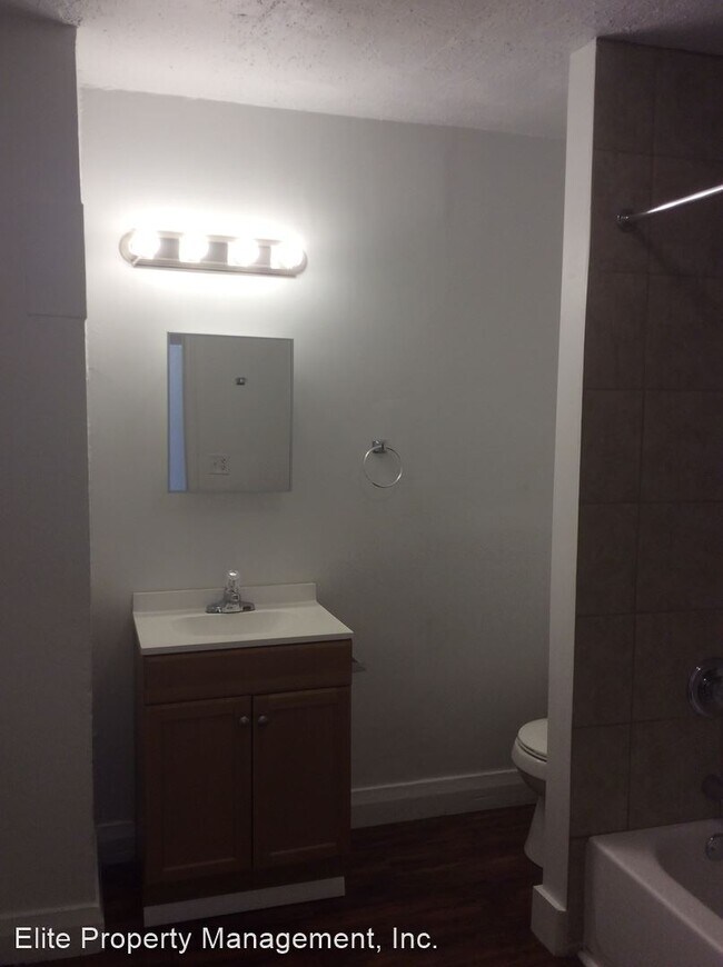 Foto del edificio - 3 br, 1 bath House - 429 Lindberg Ave.