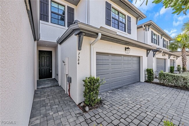 Building Photo - 7584 Carnegie Way