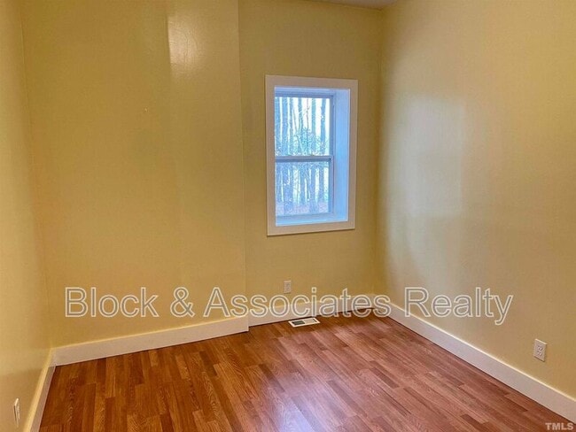 Building Photo - 5816 Old Stage Road
