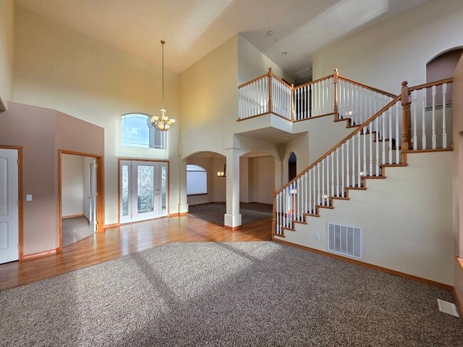 Building Photo - 3493 Hanstead St