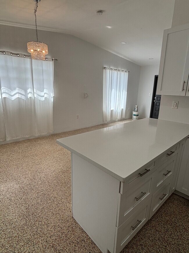 Foto del edificio - 3311 SW 87th Ct