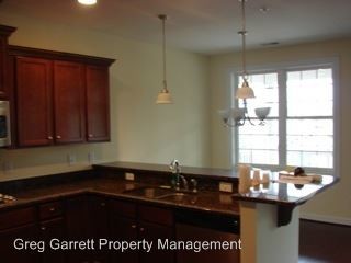 Building Photo - 3 br, 3.5 bath House - 27 Miles Cary Mews
